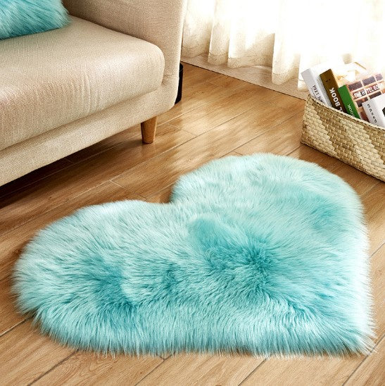 Plush Round Rug, Faux Australian Wool, Solid Heart Shape